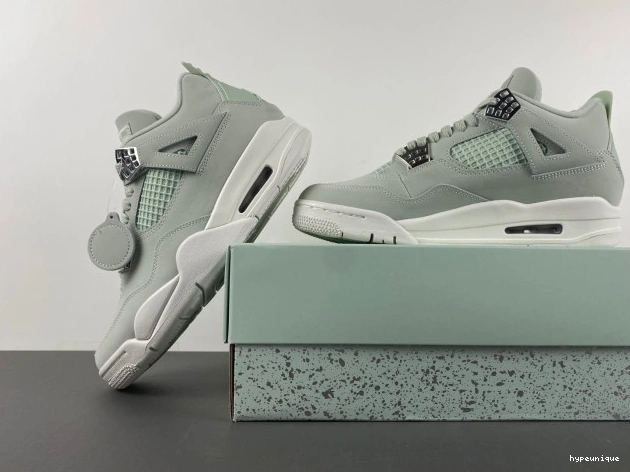 HYPE Air Seafoam Jordan 4 (W) HV0823-003 0816